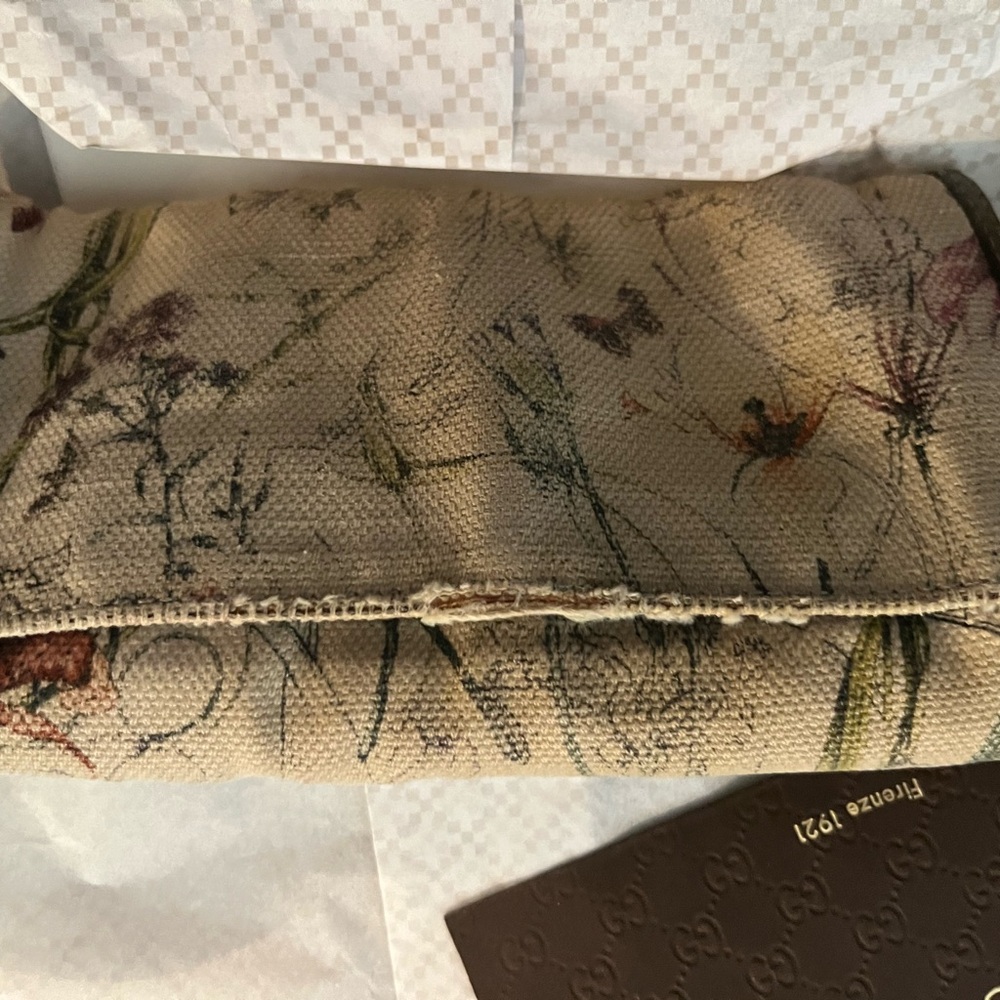 Gucci Floral wallet